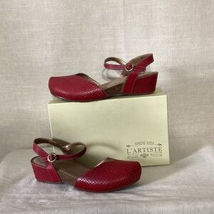 L'ARTISTE Lizzie-R Red Leather Mary Jane Wedge Sandals 10.5